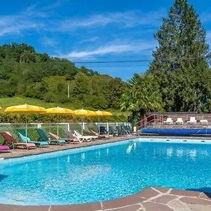  Camping Oh! - Paradis A L'ombre Des Tilleuls France